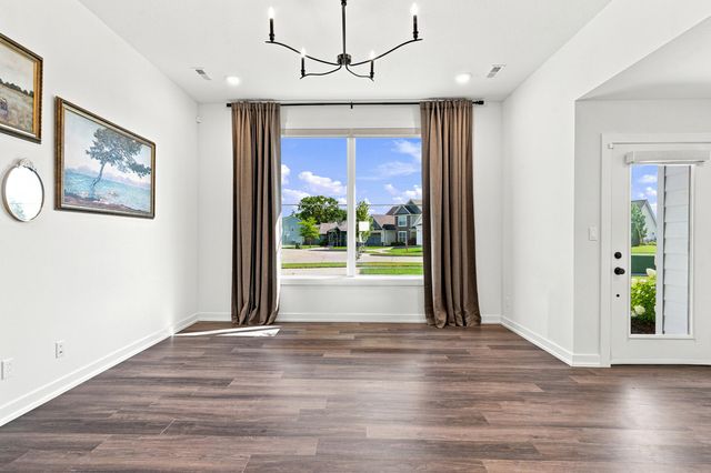 5317 SMITH DR, Columbia, MO 65203