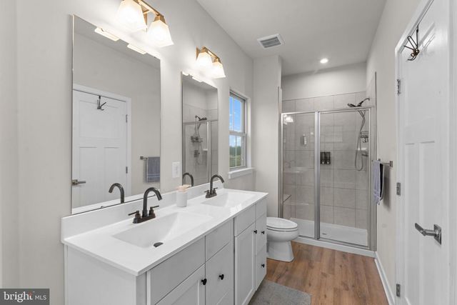 160 LYONS CREEK DR, Laurel, MD 20708