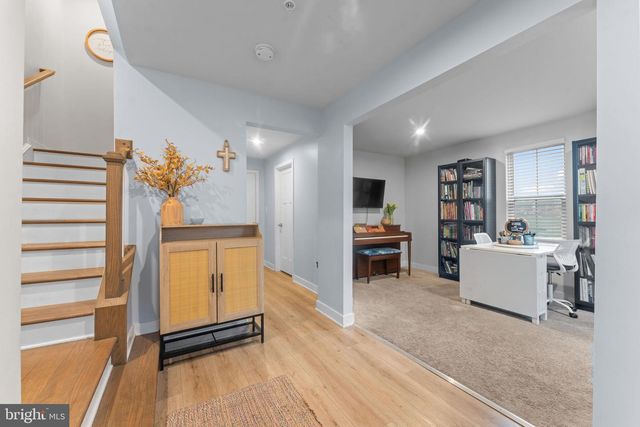 160 LYONS CREEK DR, Laurel, MD 20708