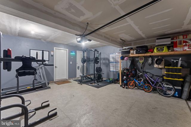 160 LYONS CREEK DR, Laurel, MD 20708