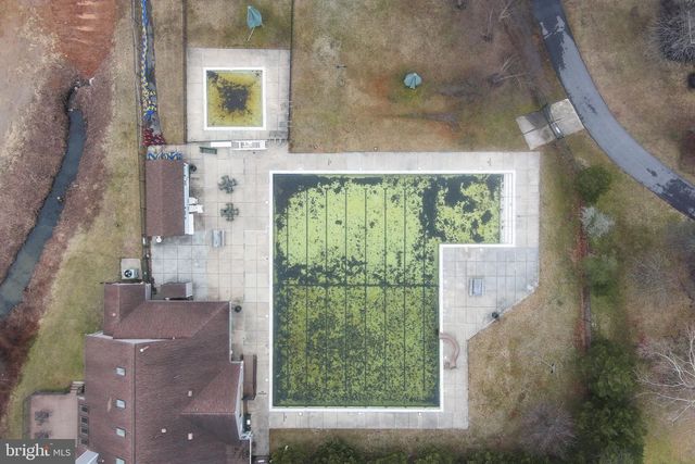 160 LYONS CREEK DR, Laurel, MD 20708