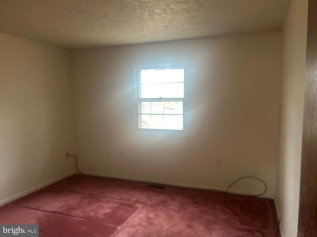 37676 BEVERLY DR, Mechanicsville, MD 20659