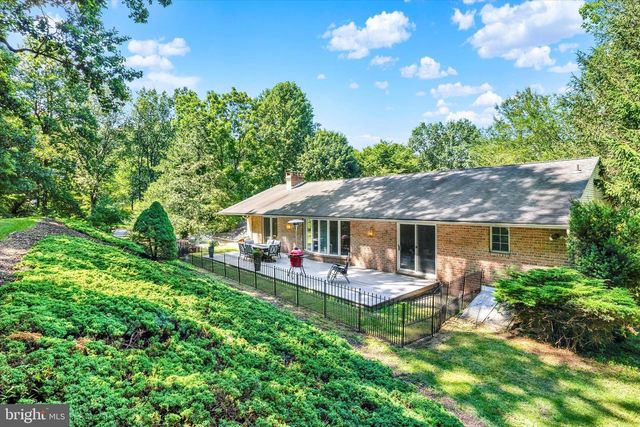 49 FAWN DR, Reading, PA 19607