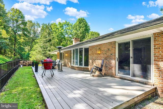 49 FAWN DR, Reading, PA 19607