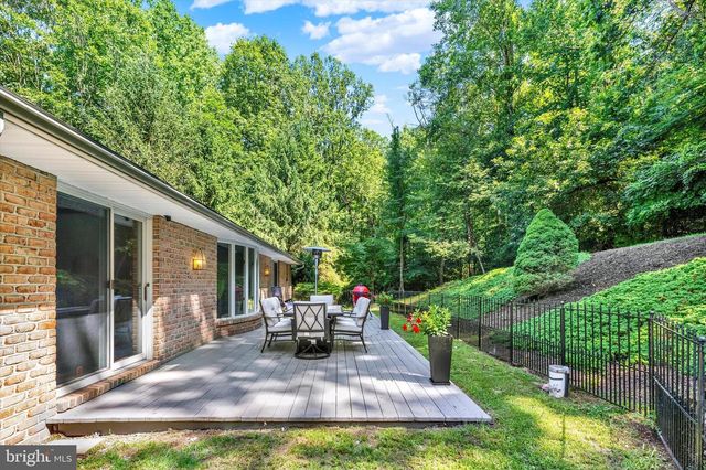 49 FAWN DR, Reading, PA 19607