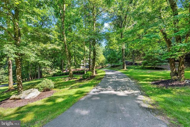 49 FAWN DR, Reading, PA 19607