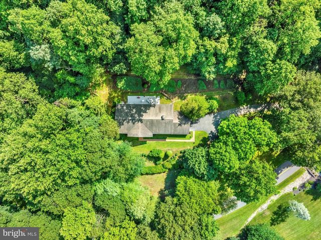 49 FAWN DR, Reading, PA 19607