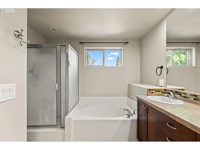10510 Ne 21ST Ct, Vancouver, WA 98686