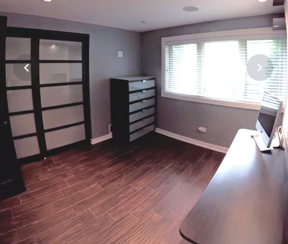 2519 Parkwood Lane, Des Plaines, IL 60018