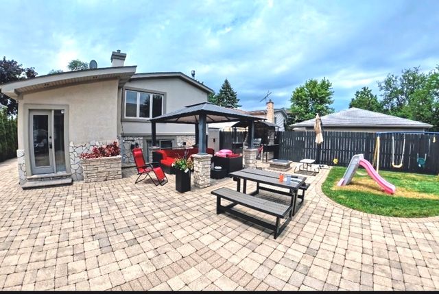 2519 Parkwood Lane, Des Plaines, IL 60018
