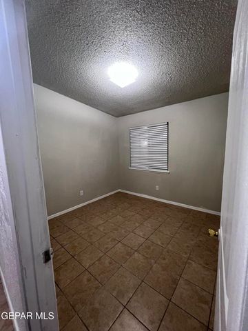 4904 Winthrop Drive, El Paso, TX 79924