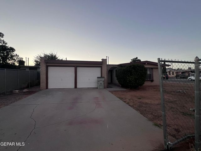 4904 Winthrop Drive, El Paso, TX 79924