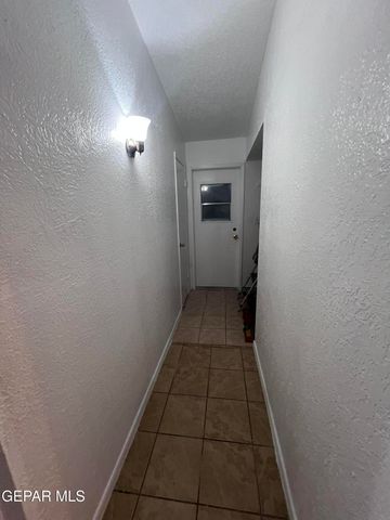 4904 Winthrop Drive, El Paso, TX 79924