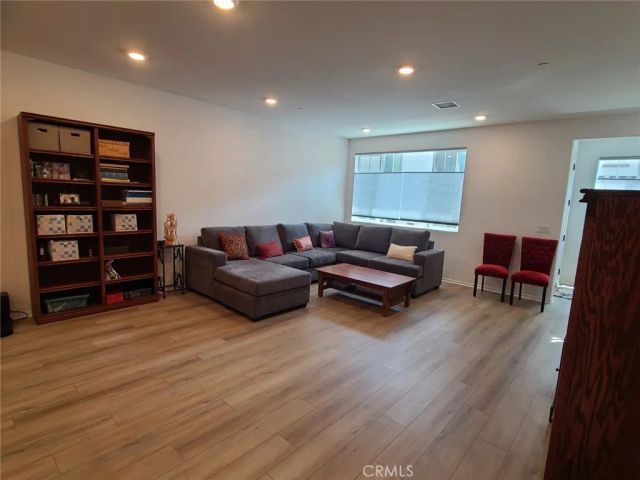5584 Kateway 9, Fontana, CA 92336