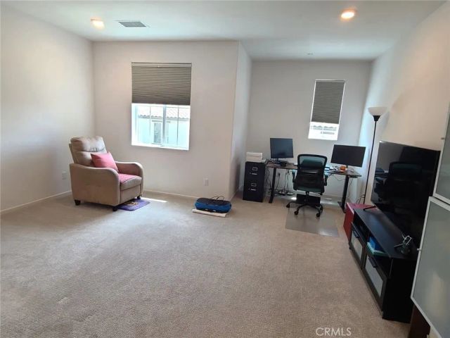 5584 Kateway 9, Fontana, CA 92336