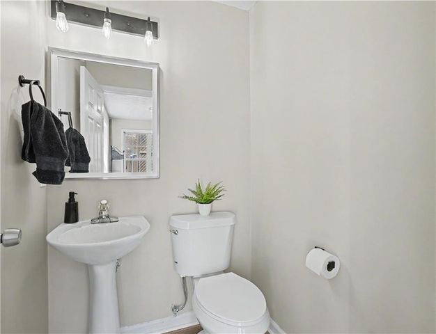 67 Davis Mill Court, Lawrenceville, GA 30044