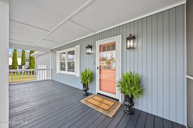 322 NE 57th Street, Oak Island, NC 28465