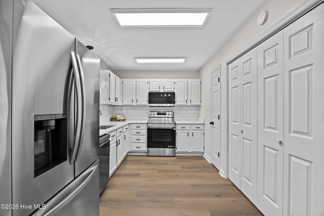 322 NE 57th Street, Oak Island, NC 28465