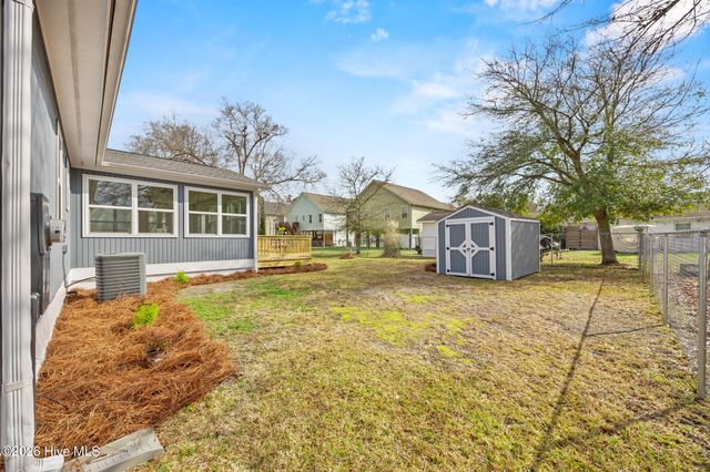 322 NE 57th Street, Oak Island, NC 28465