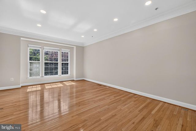 1031 GAITHER RD, Rockville, MD 20850