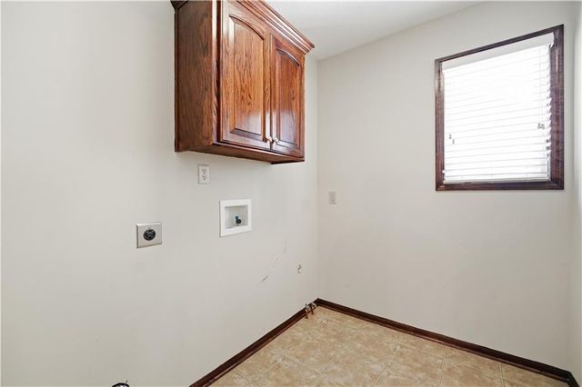 213 Blackjack Avenue, Lone Jack, MO 64070