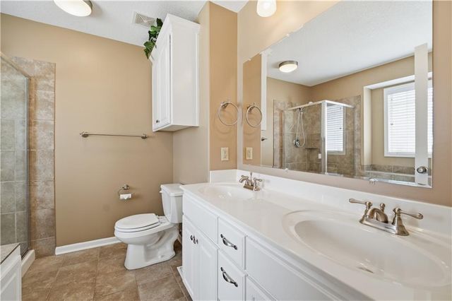 213 Blackjack Avenue, Lone Jack, MO 64070