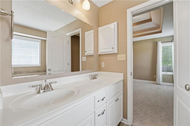 213 Blackjack Avenue, Lone Jack, MO 64070