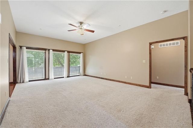 213 Blackjack Avenue, Lone Jack, MO 64070