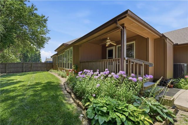 213 Blackjack Avenue, Lone Jack, MO 64070