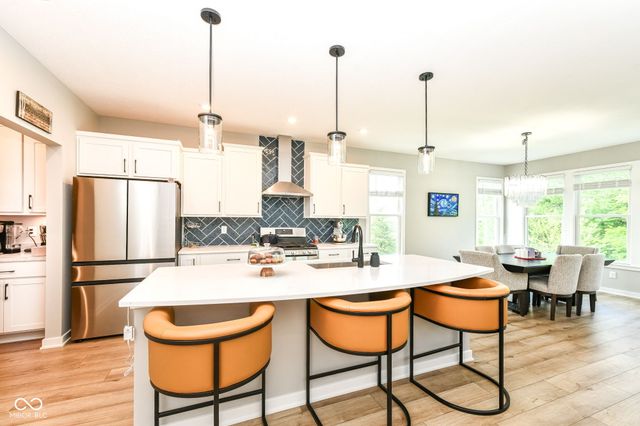 19910 Chatham Green Drive, Westfield, IN 46074