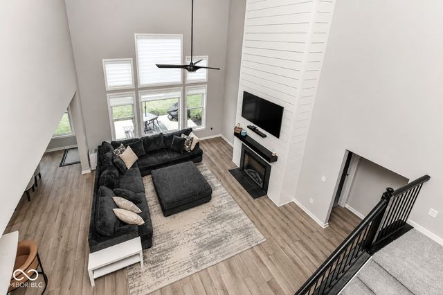 19910 Chatham Green Drive, Westfield, IN 46074