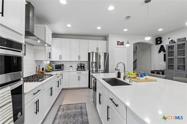 2282 Kiskadee Drive, New Braunfels, TX 78132