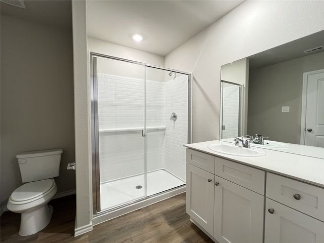 5557 Rollins Drive, Krum, TX 76249