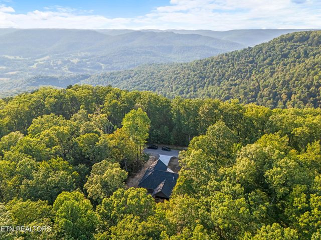 93 Westridge Tr, Monterey, TN 38574