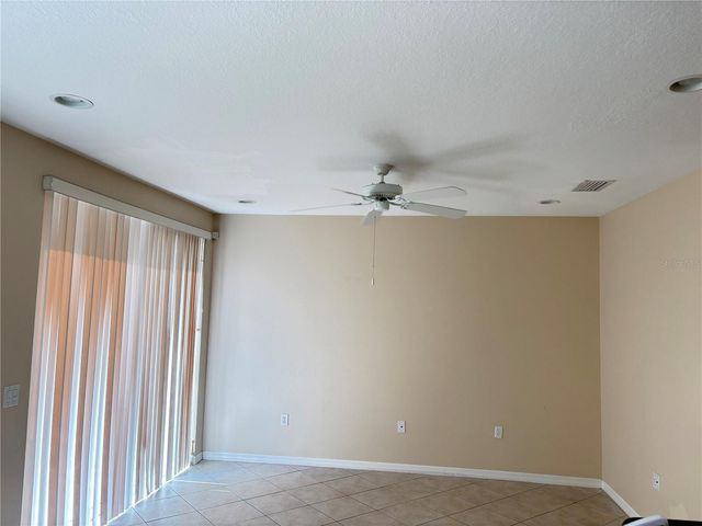 5641 WHITEHEAD STREET, Bradenton, FL 34203