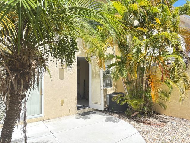 5641 WHITEHEAD STREET, Bradenton, FL 34203