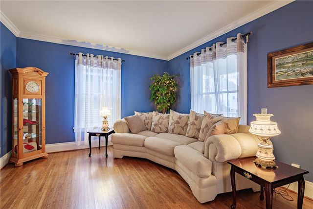 27 South Avenue, Perinton, NY 14450