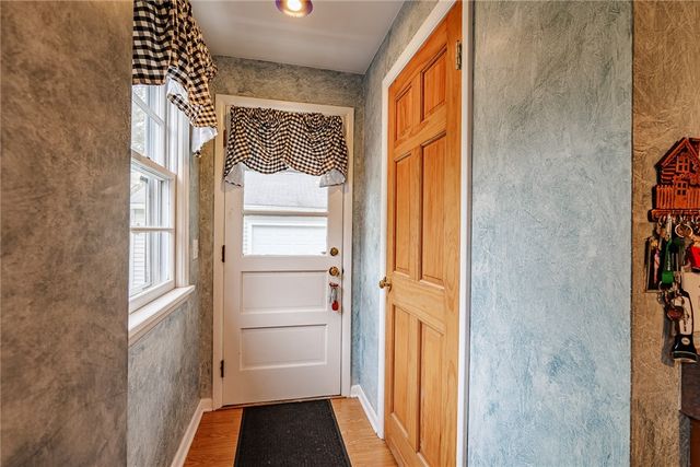 27 South Avenue, Perinton, NY 14450