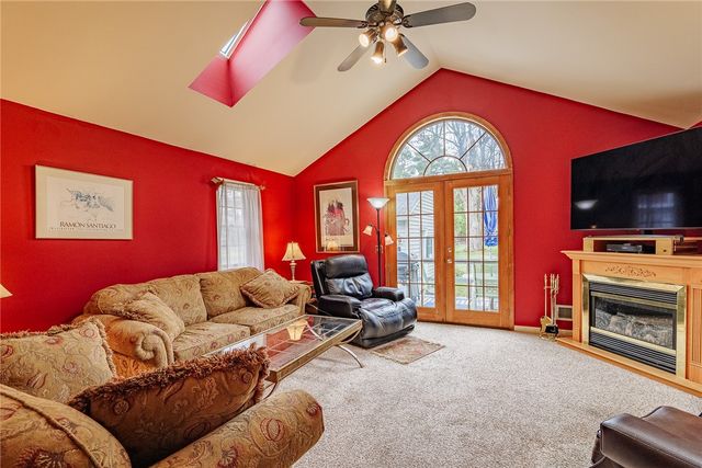 27 South Avenue, Perinton, NY 14450