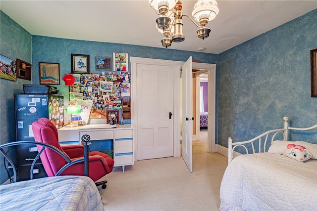 27 South Avenue, Perinton, NY 14450