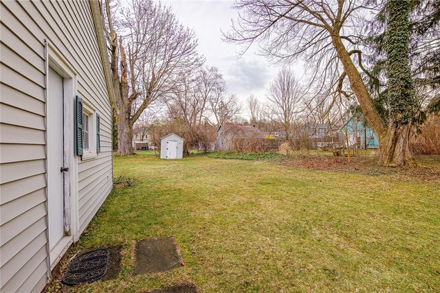 27 South Avenue, Perinton, NY 14450