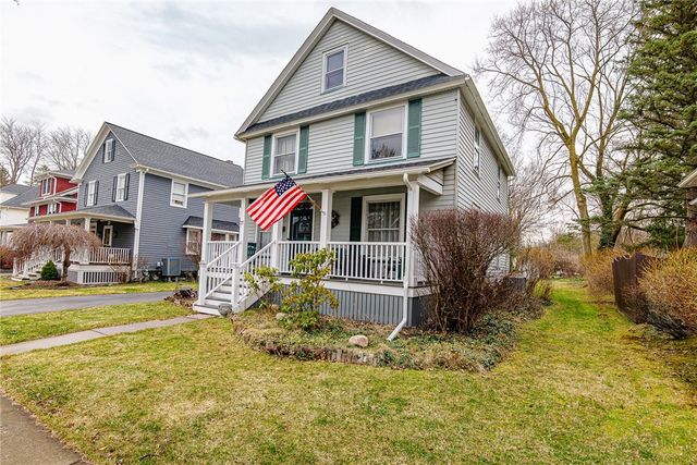 27 South Avenue, Perinton, NY 14450