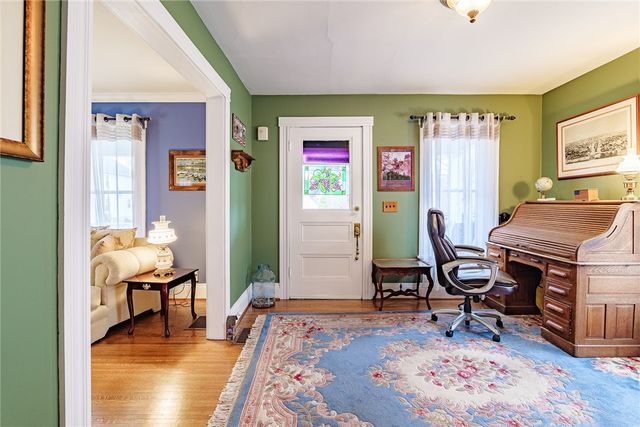 27 South Avenue, Perinton, NY 14450