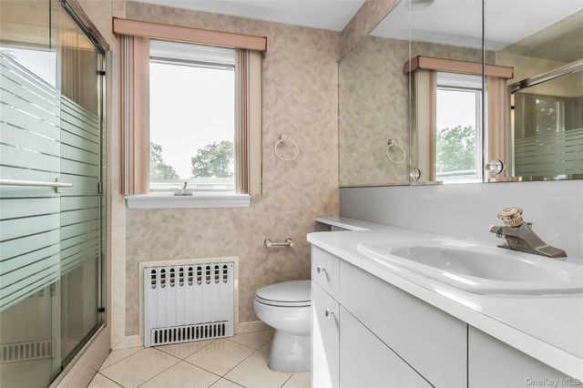 472 Chelsea Avenue, West Babylon, NY 11704