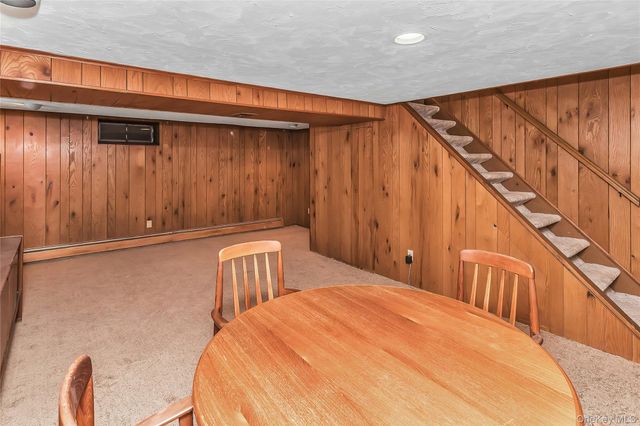 472 Chelsea Avenue, West Babylon, NY 11704