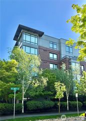 4547 8th Avenue NE #204, Seattle, WA 98105