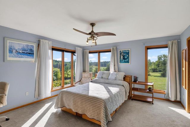 3129 Keithbridge Circle, Mount Horeb, WI 53572
