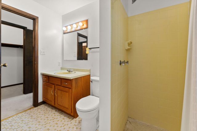 5615 W 154th Court, Lowell, IN 46356