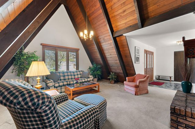 5615 W 154th Court, Lowell, IN 46356