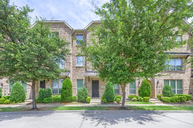 295 Scotia Street, Lewisville, TX 75056